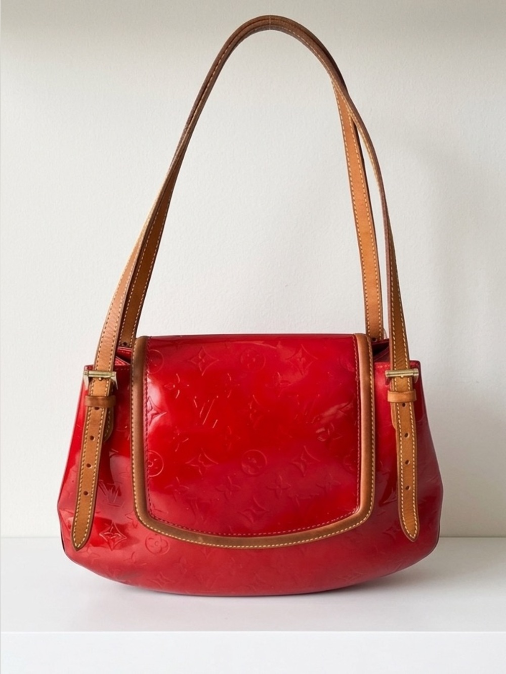 Louis Vuitton Red Monogram Vernis Biscayne Bay GM Shoulder Patent Bag RARE